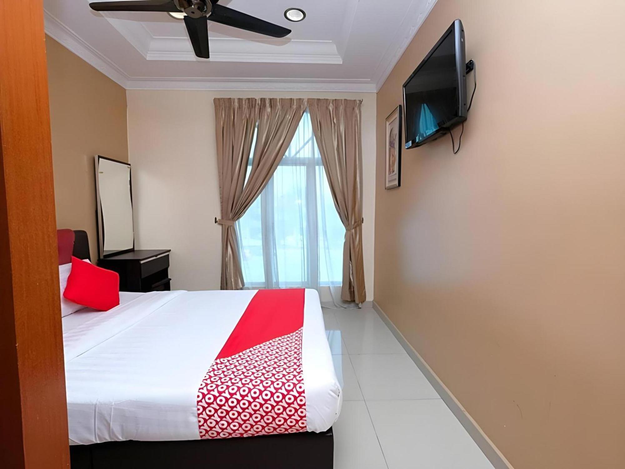 OYO 707 Ayuni Hotel Bangi Dış mekan fotoğraf