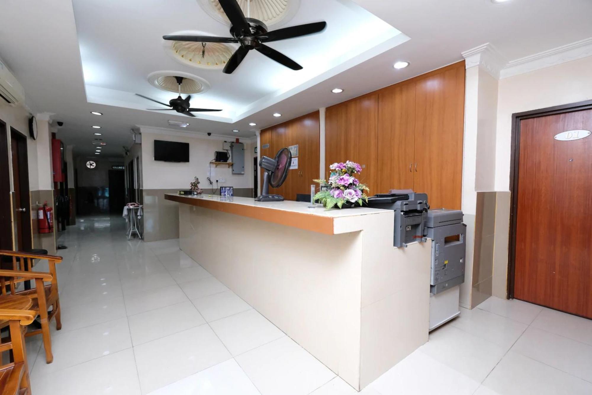 OYO 707 Ayuni Hotel Bangi Dış mekan fotoğraf