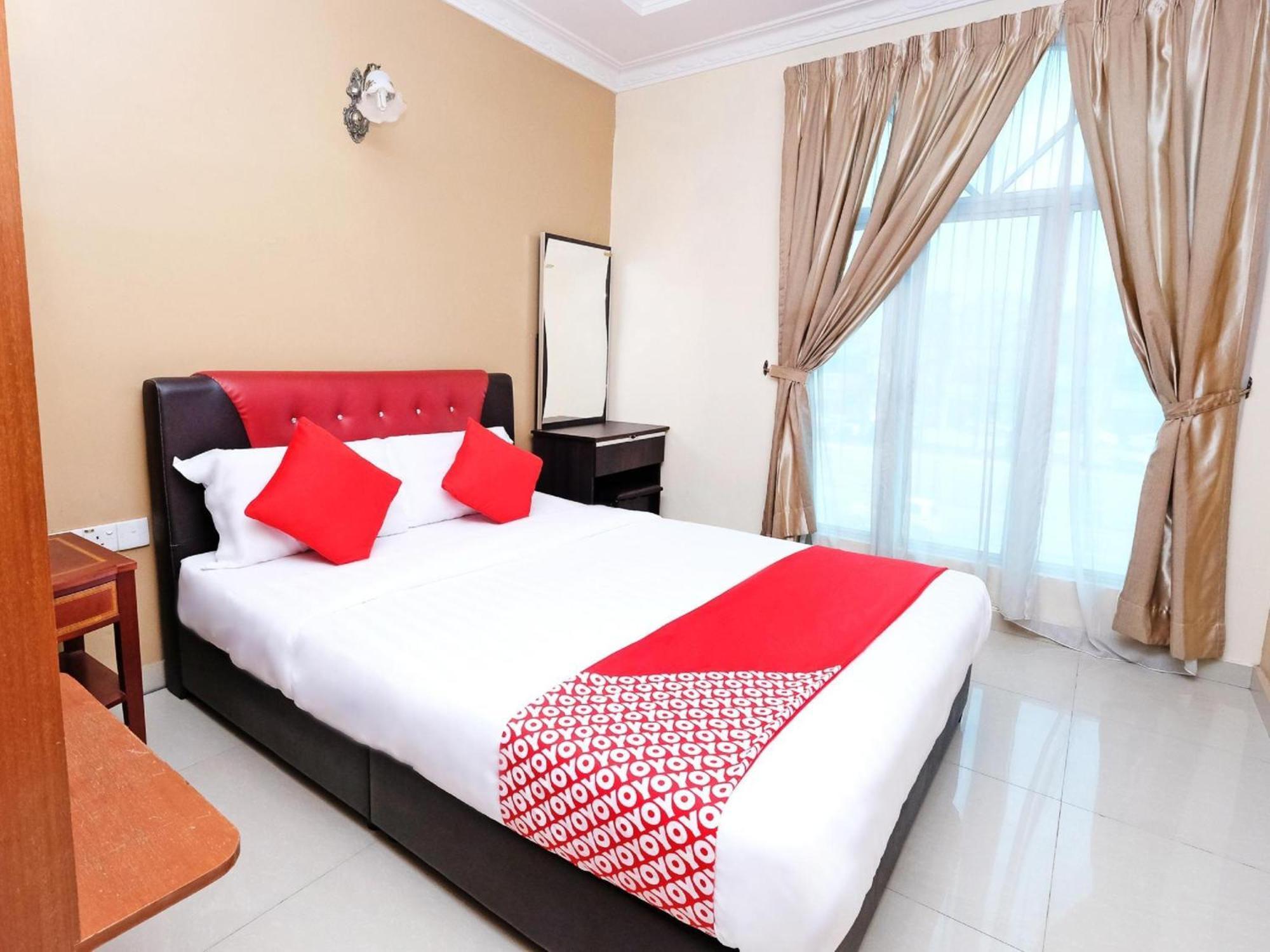 OYO 707 Ayuni Hotel Bangi Dış mekan fotoğraf